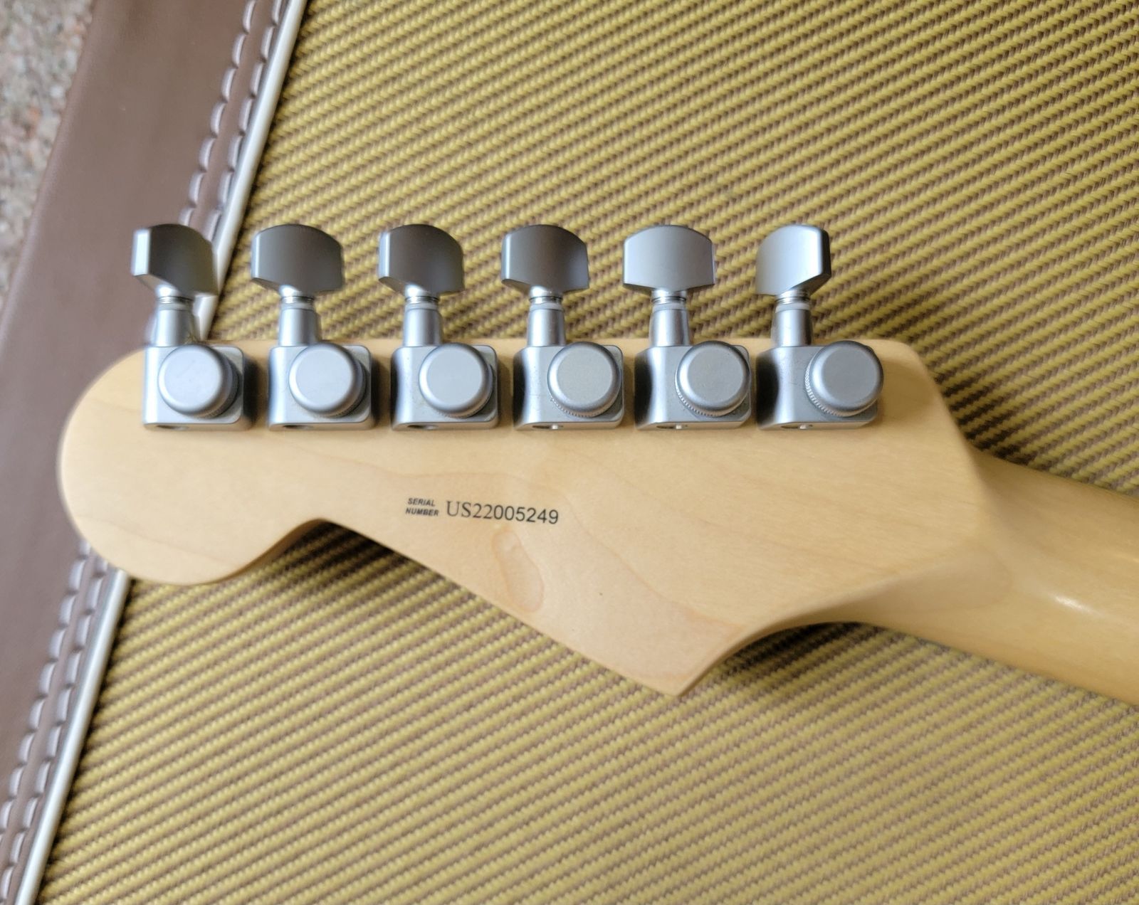 Fender Jeff Beck Stratocaster 2001-to present with Rosewood Fretboard - Image 2