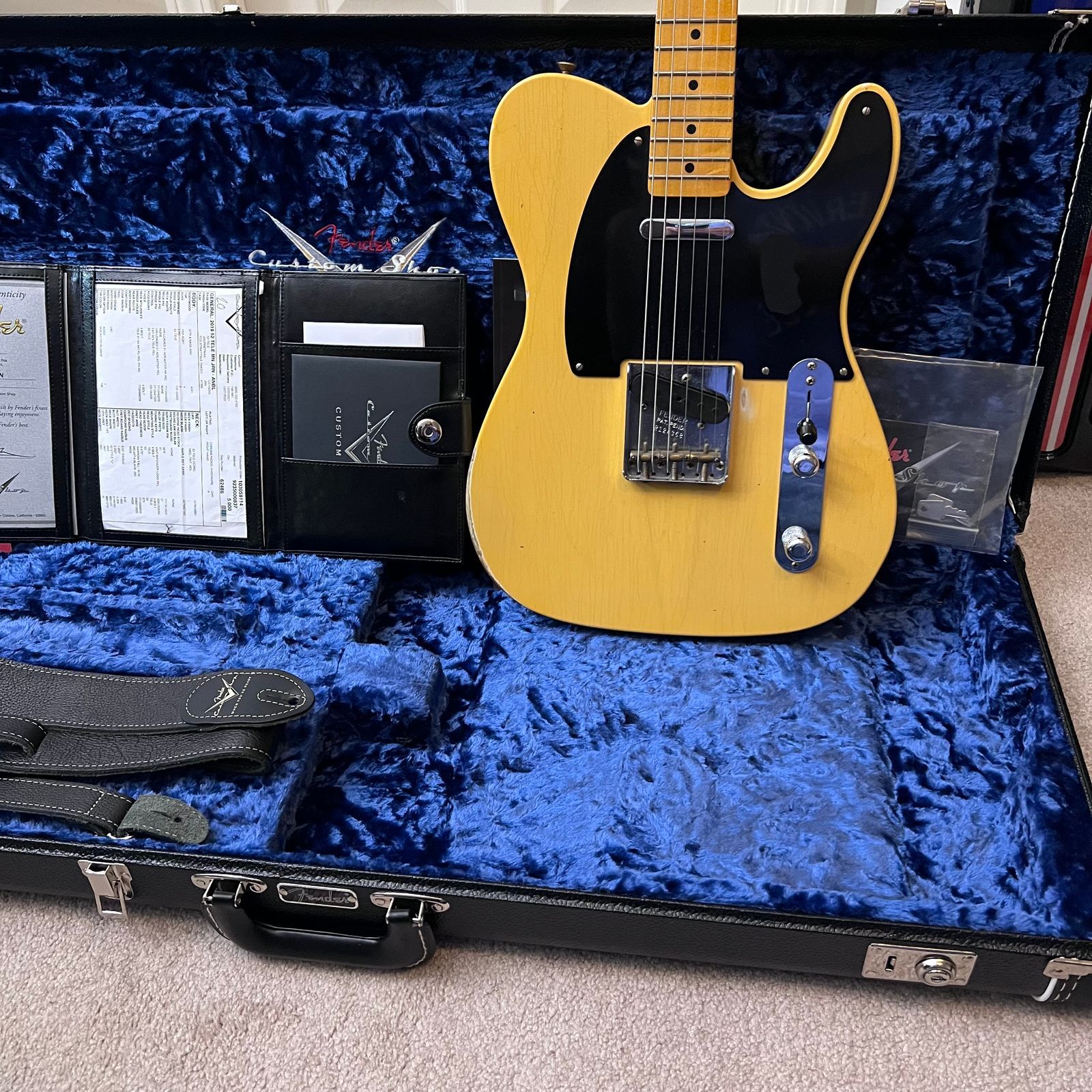 Fender Custom Shop '52 Reissue Telecaster Journeyman - Aged Nocaster Blonde Finish - Image 21