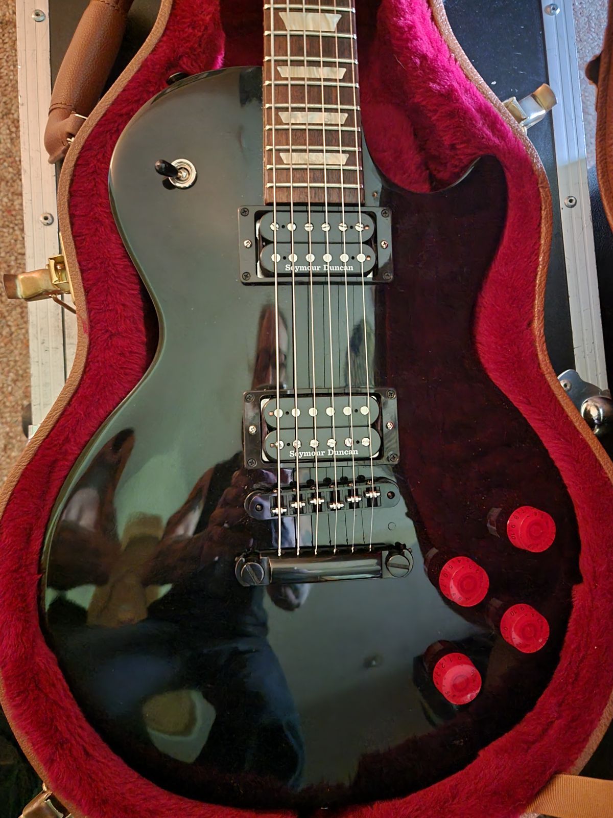 Gibson Les Paul Studio 2017 - Ebony - with Upgrades - Image 12