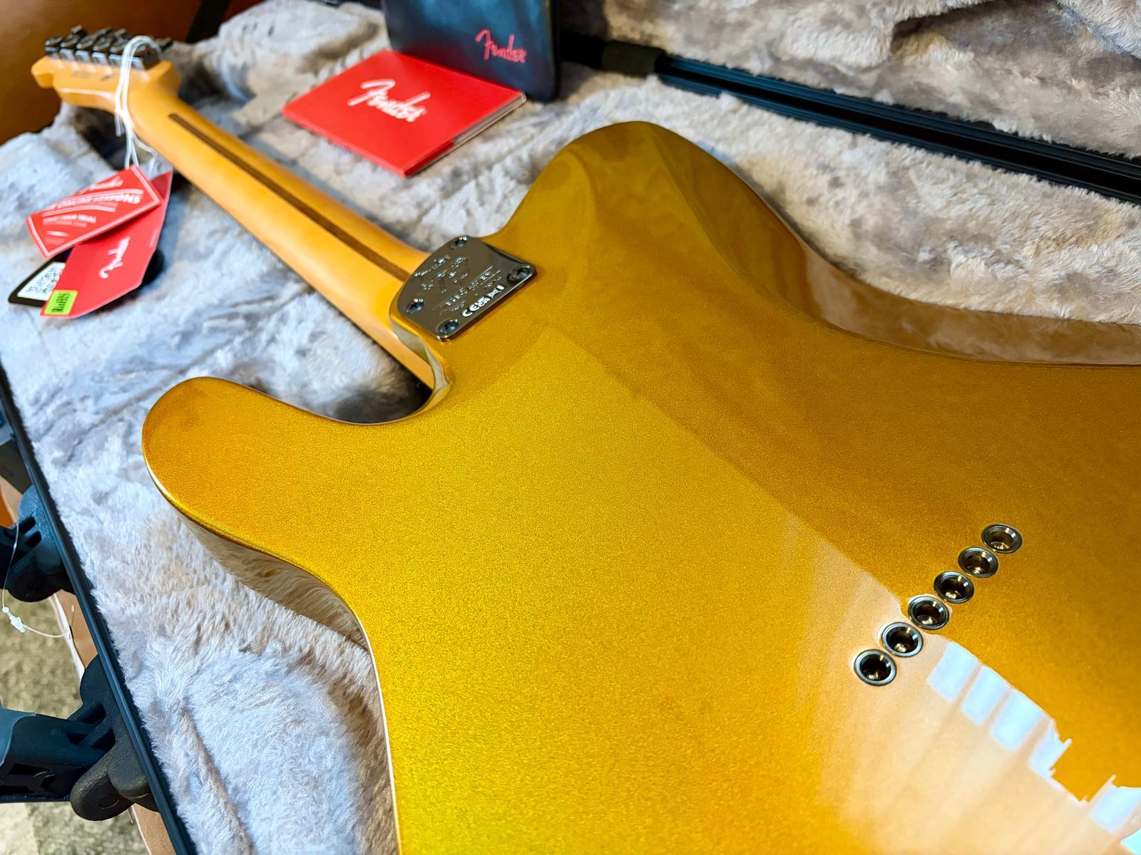 Fender 75th Anniversary American Ultra II Telecaster 2026 - Liquid Gold - Image 12