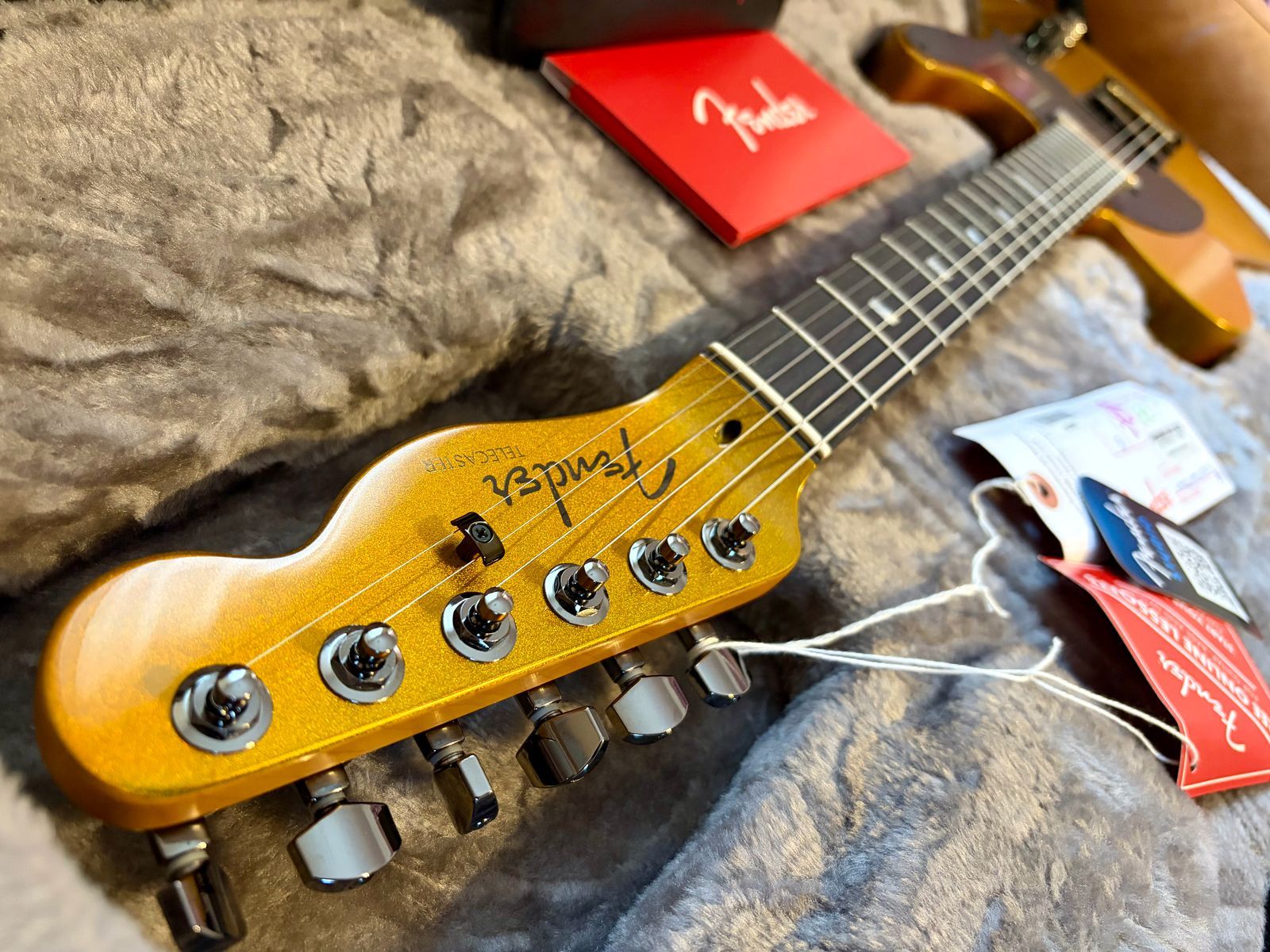 Fender 75th Anniversary American Ultra II Telecaster 2026 - Liquid Gold - Image 7