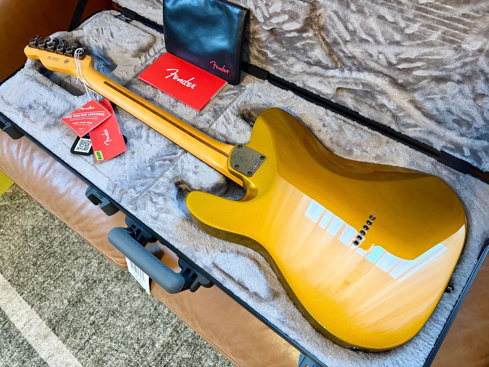 Fender 75th Anniversary American Ultra II Telecaster 2026 - Liquid Gold - Image 10