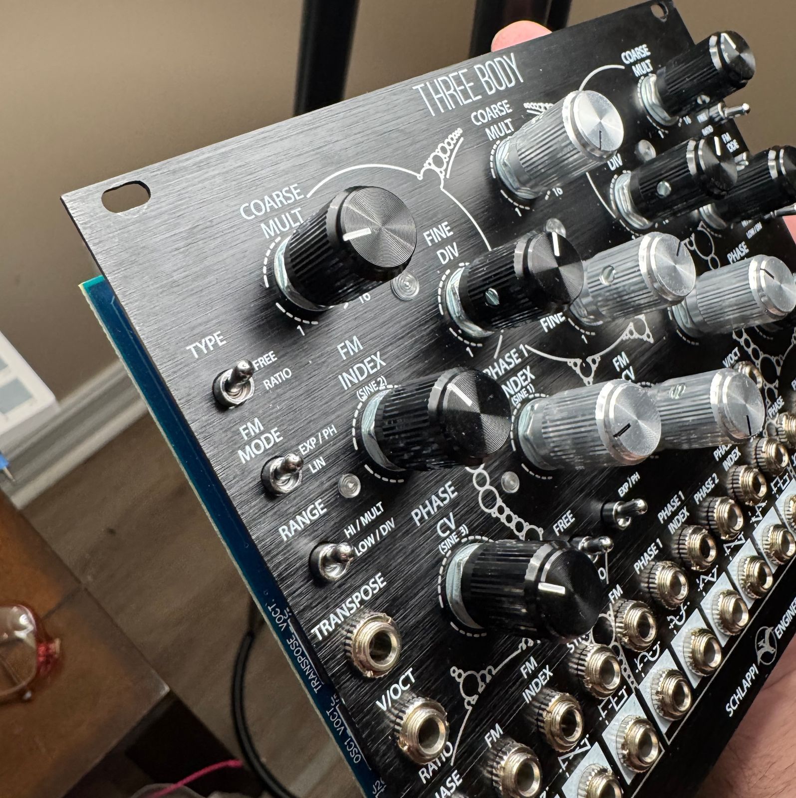 Schlappi Engineering Three Body Eurorack Triple Oscillator Black - Image 3