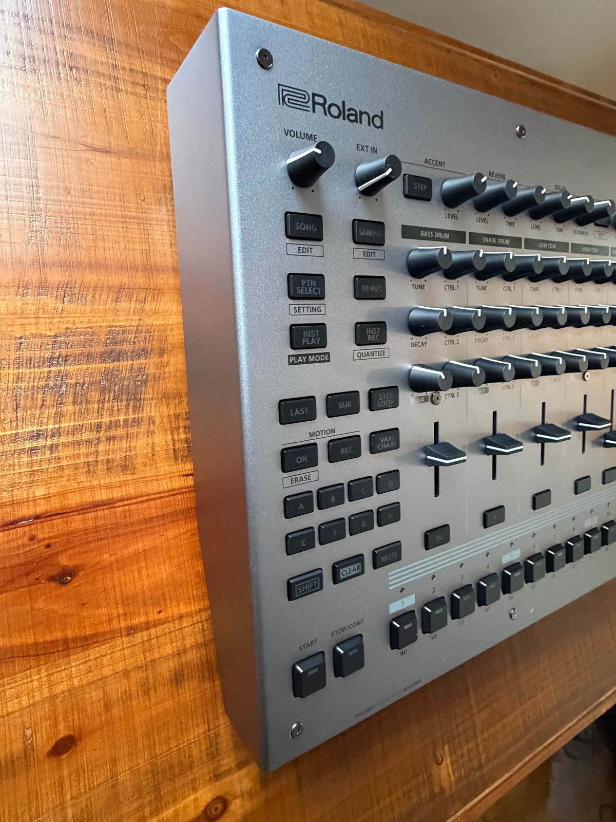 Roland TR-1000 Rhythm Creator 2025 - Present - Silver - Image 3