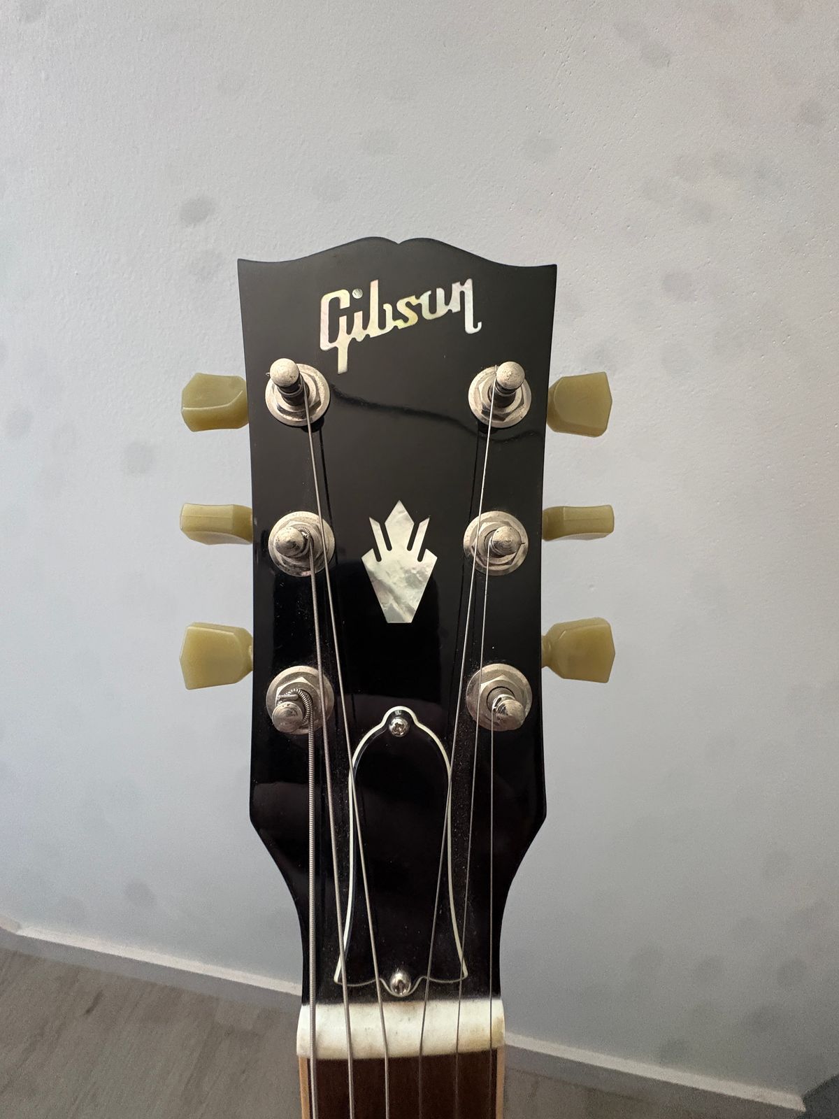 Gibson SG Standard Limited 2011 - Natural Burst - Image 6