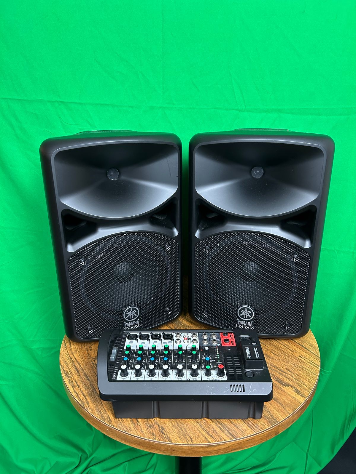 Yamaha Stagepas 400BT Portable PA System with Bluetooth - Image 8