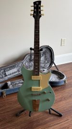 Yamaha Revstar II Standard RSS02T 2025 - Present - Sonic Blue
