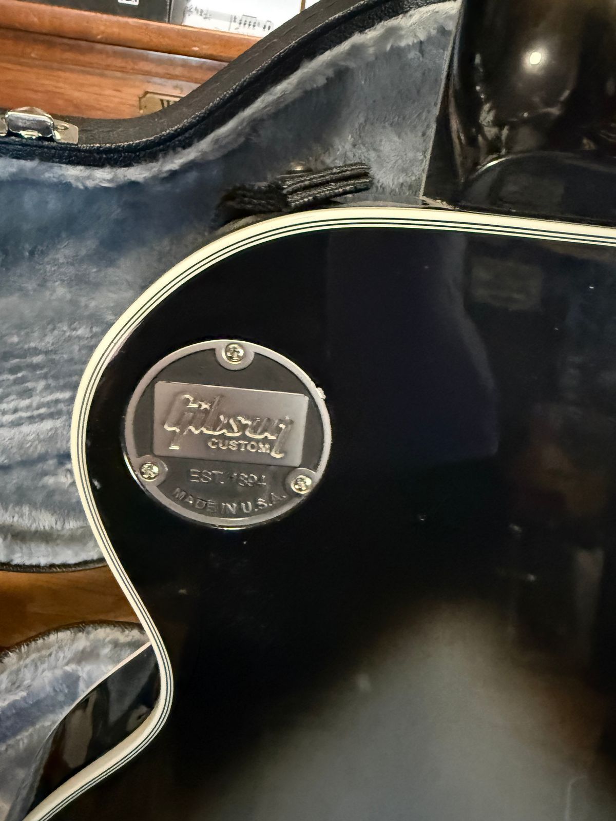 Gibson Les Paul Custom 2019 - Present - Silverburst - Left Handed - Image 5