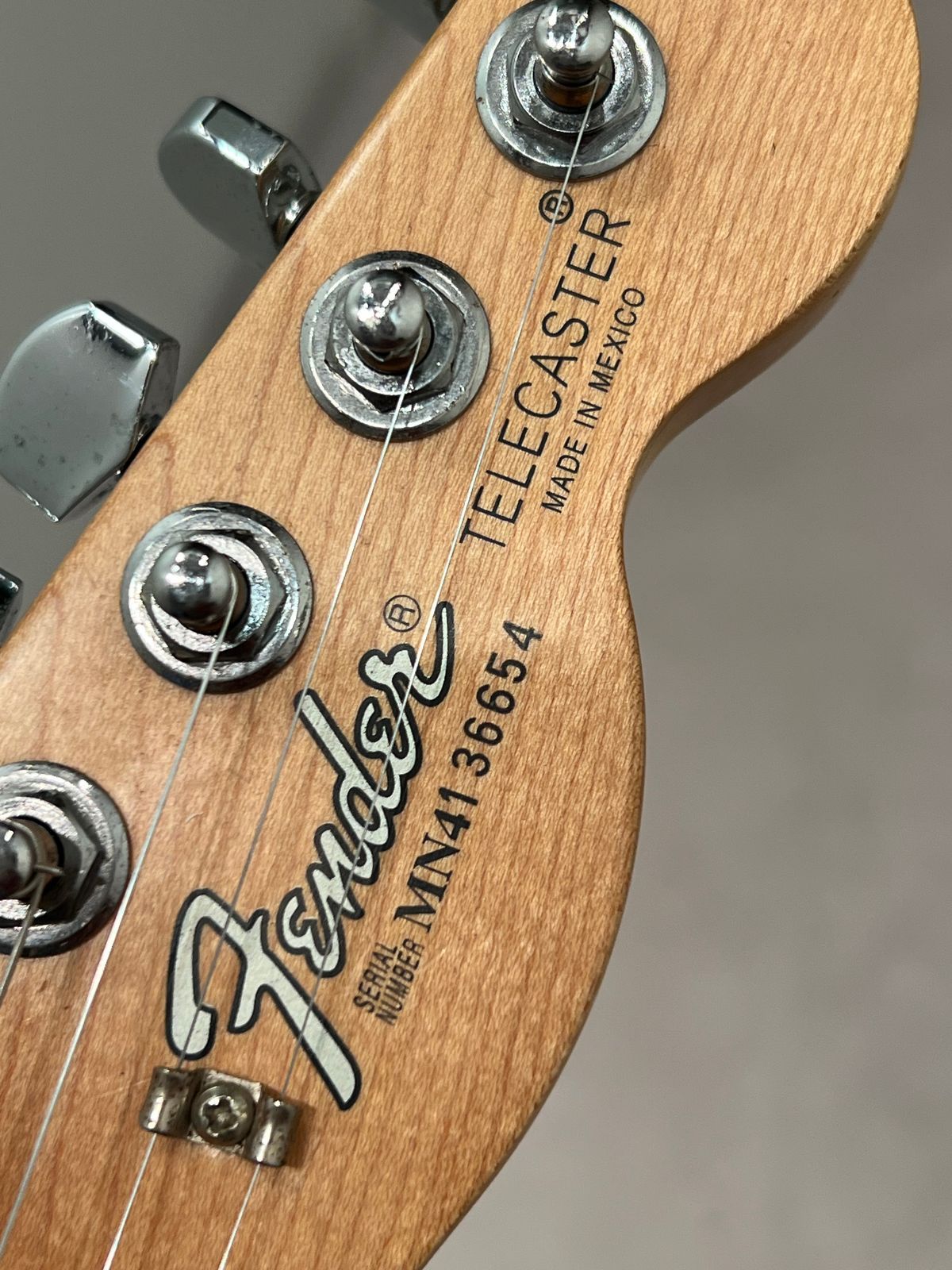 Fender Standard Telecaster 1994 Brown Sunburst Made in Mexico w Hard Case - Image 8