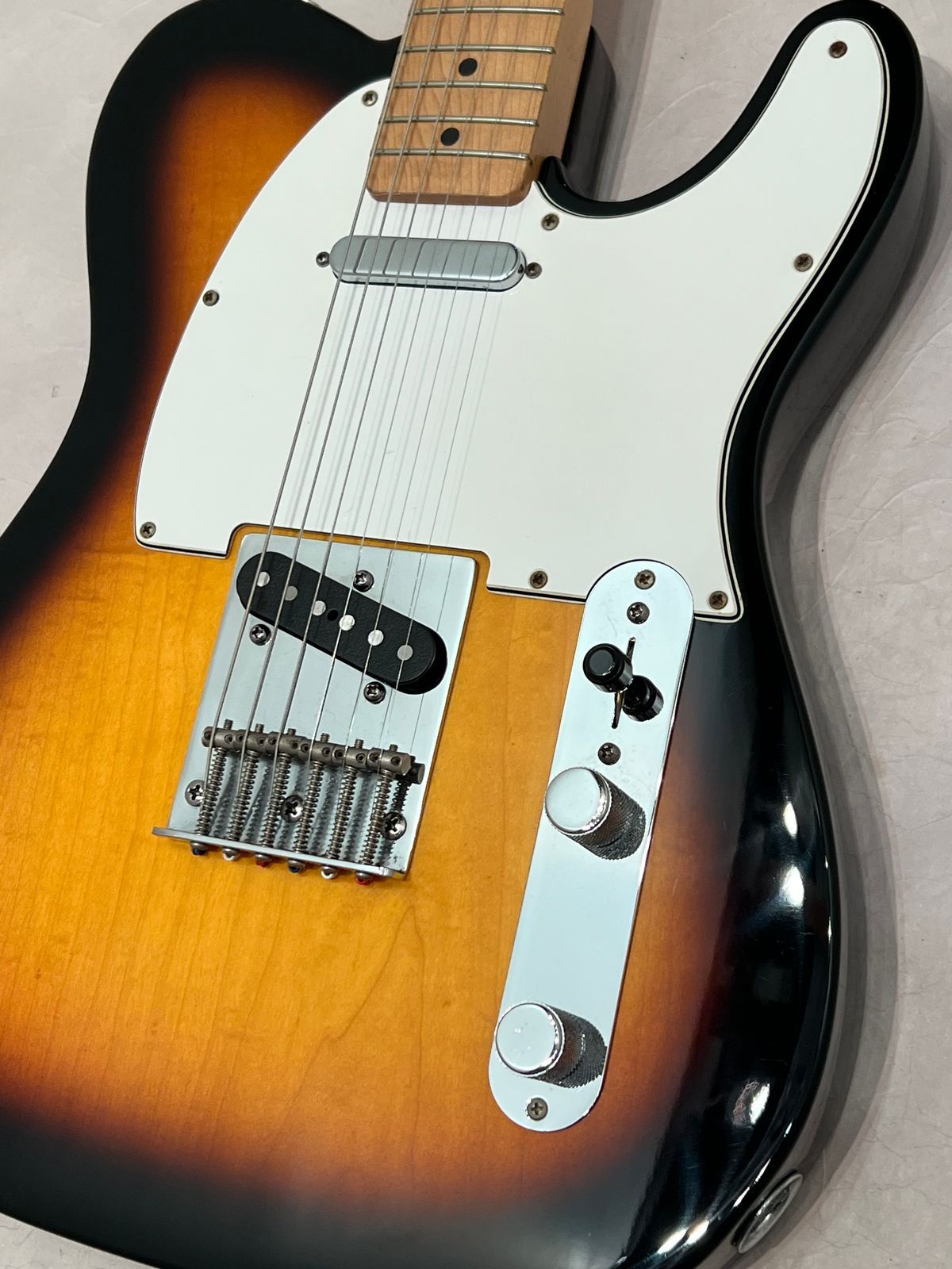 Fender Standard Telecaster 1994 Brown Sunburst Made in Mexico w Hard Case - Image 9
