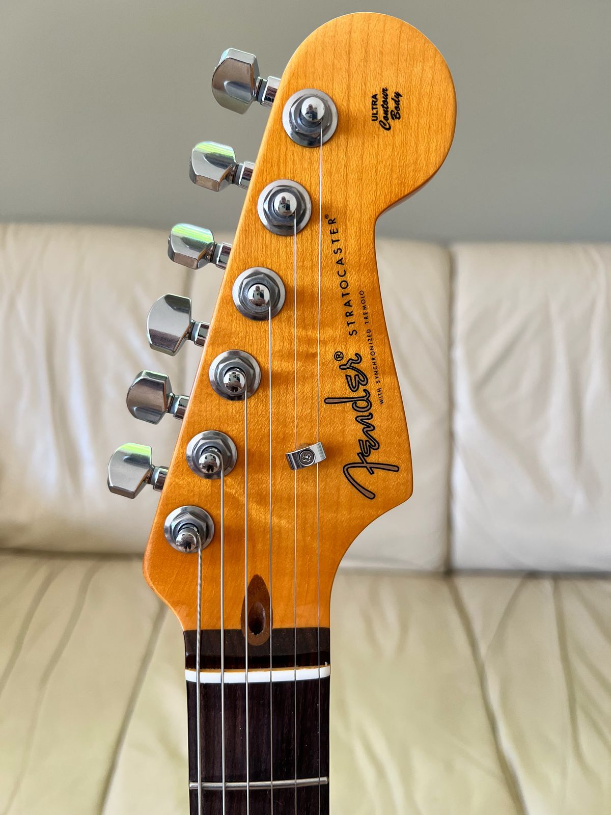 Fender American Ultra Luxe Vintage '60s Stratocaster HSS 2025 - Sea Foam Green (7.8 pounds) - Image 5