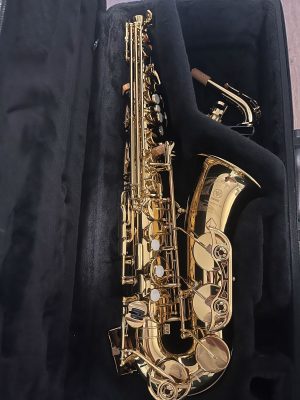 Yamaha YAS-480 Intermediate Eb Alto Saxophone 2016 - Present - Lacquered Yellow Brass