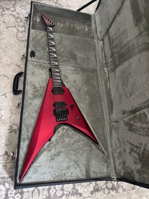 ESP LTD Arrow-1000 2021 - Present Candy Apple Red Satin