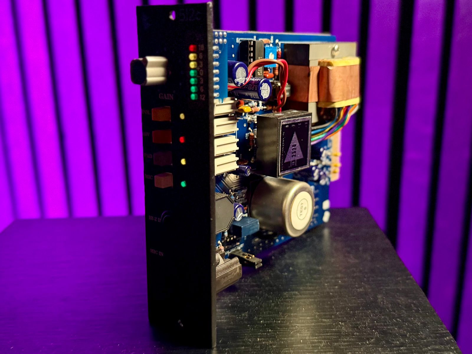 API 512c 500 Series Mic Preamp Module 2000 - Present - Black - Image 2